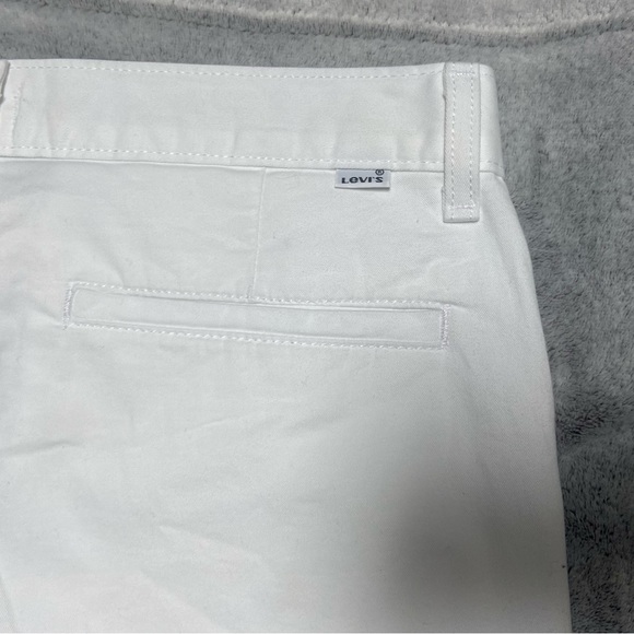 Levi’s shorts - Picture 5 of 6